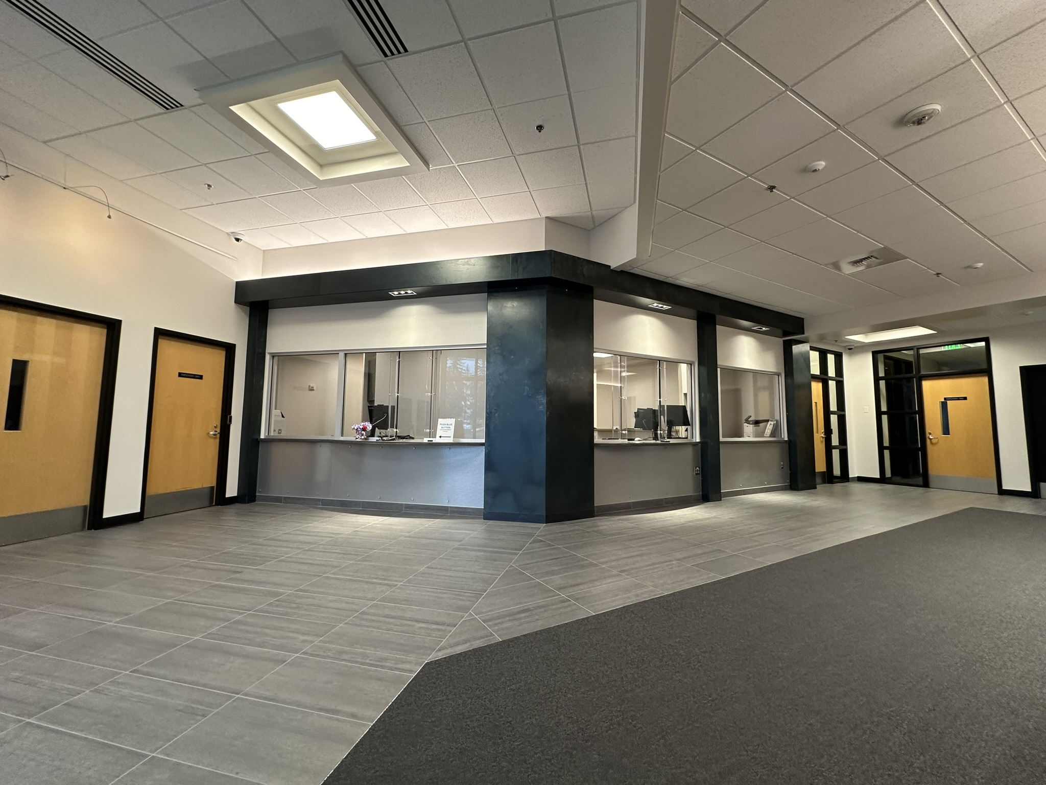 Reception counters and lobby finishes